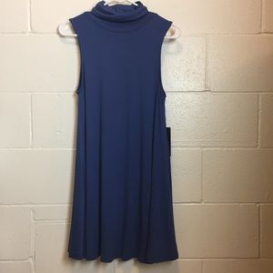 Lulus turtleneck sleeveless swing dress
